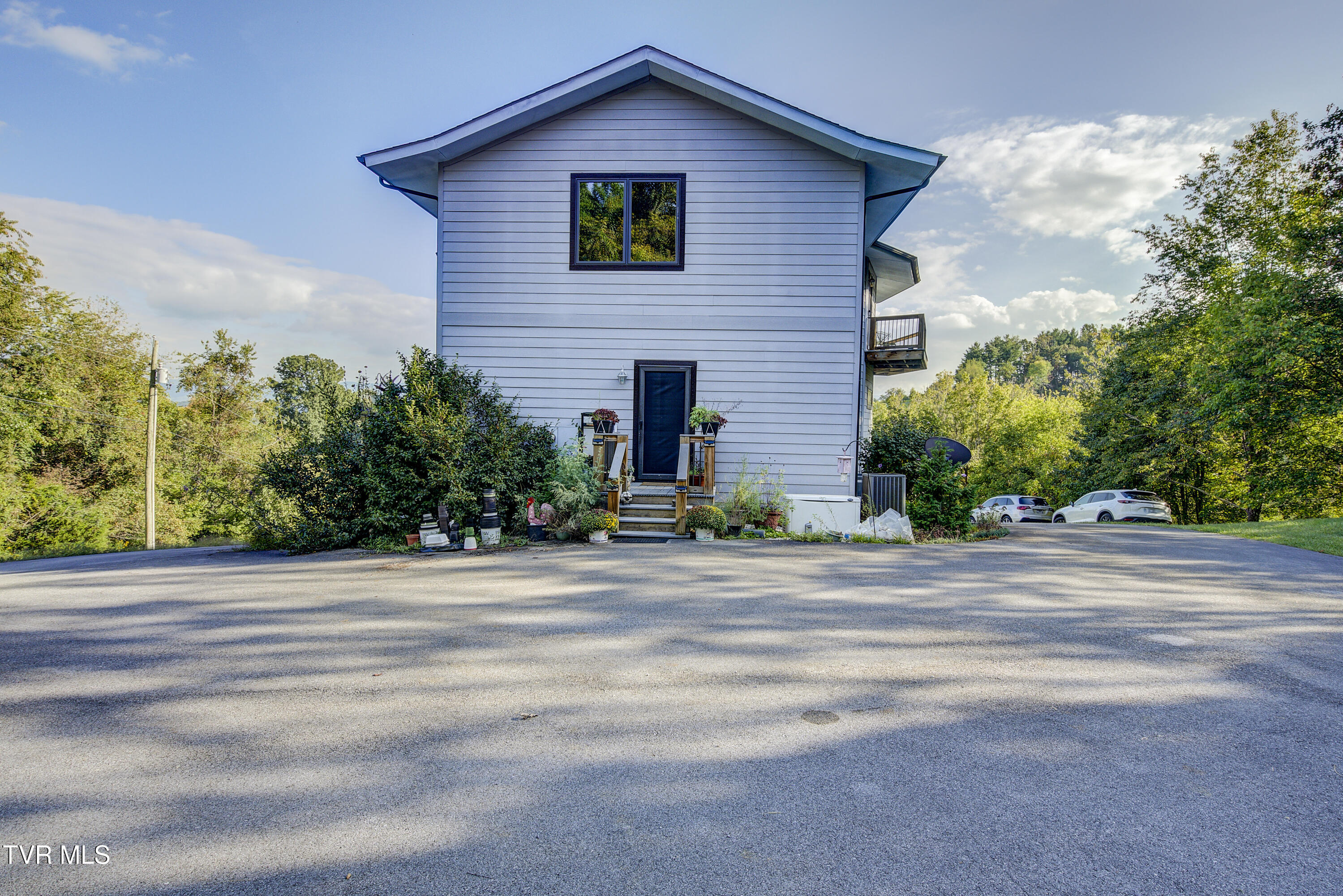 673 Charles Johnson Road Chuckey, TN 37641 - Photo 4 of 41 CharlesJohnson--50