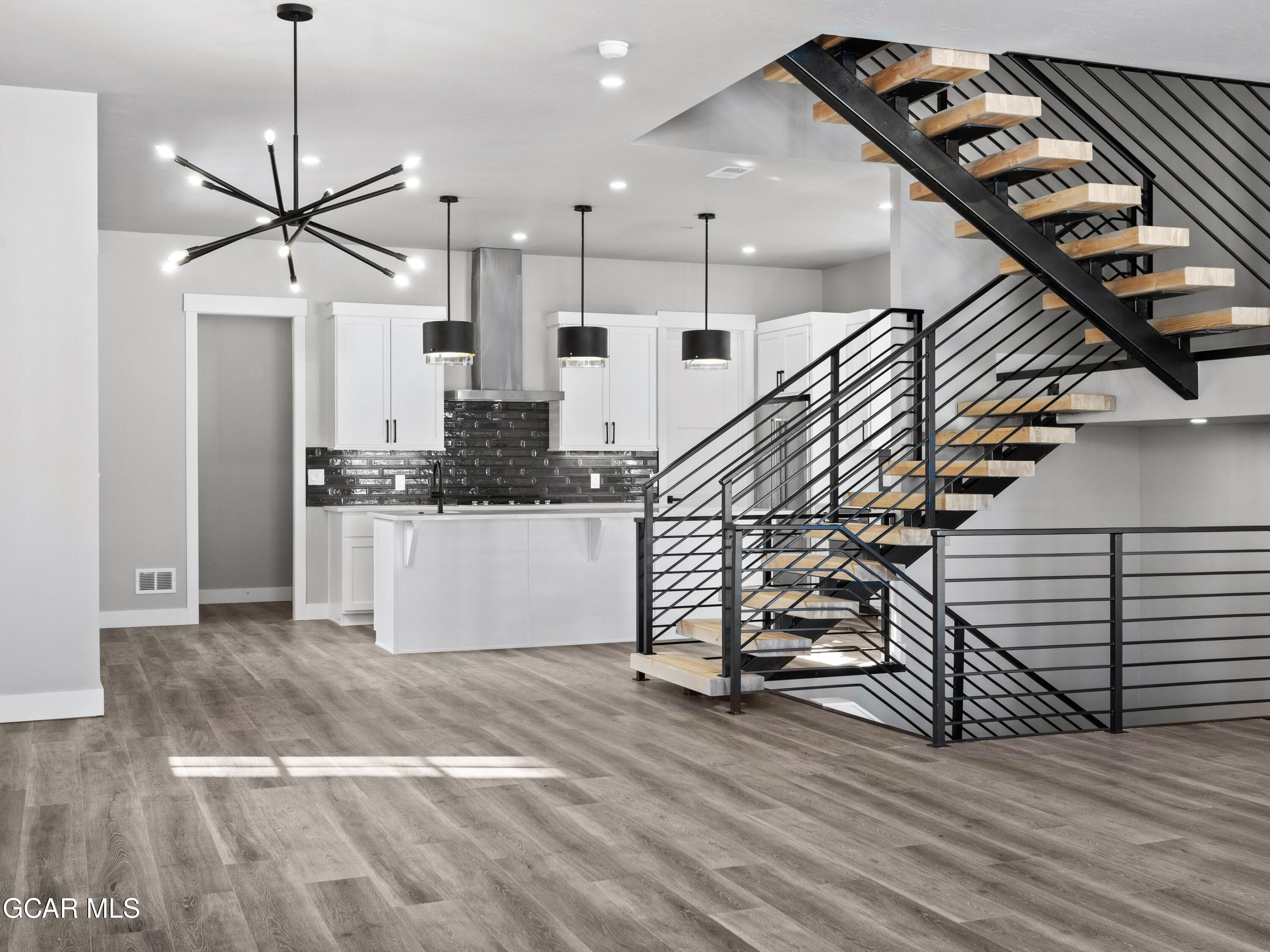 40 Ski Idlewild Road Winter Park, CO 80482 - Photo 3 of 56 Kitchen to Dining