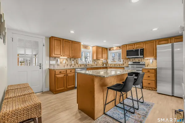 $499,000 | 214 Pumpkin Hill Road, New Milford, CT 06776