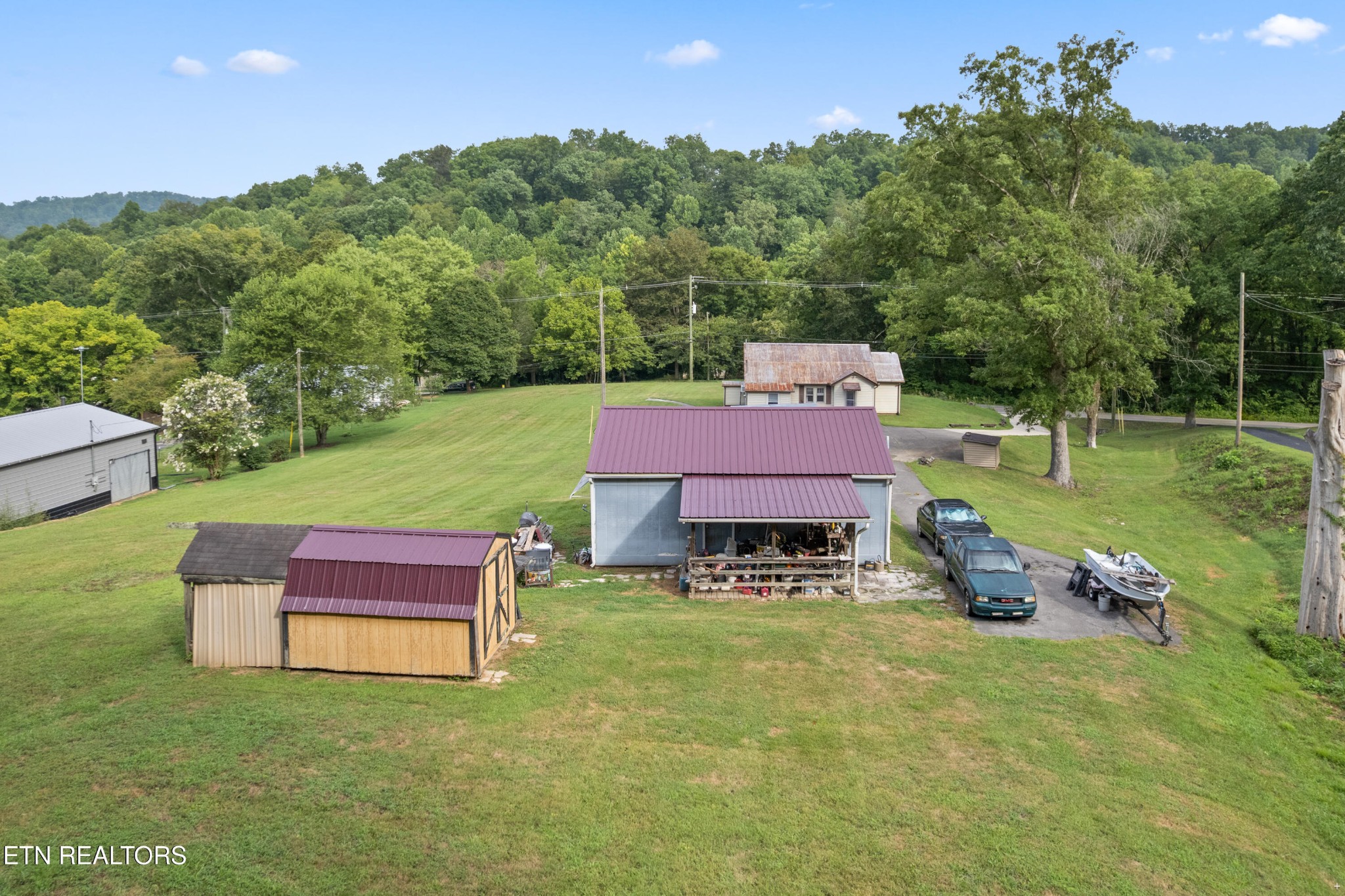 29182920 Miller Road Powell, TN 37849 - Photo 13 of 18 Gallery Image 13