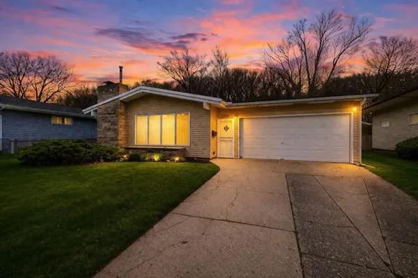 $215,000 | 8210 Lakewood Avenue, Gary, IN 46403