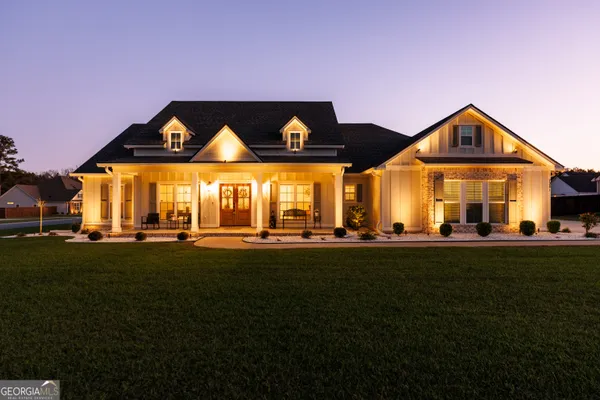 $499,999 | 7301 Shadow Crk Drive, Hahira, GA 31632