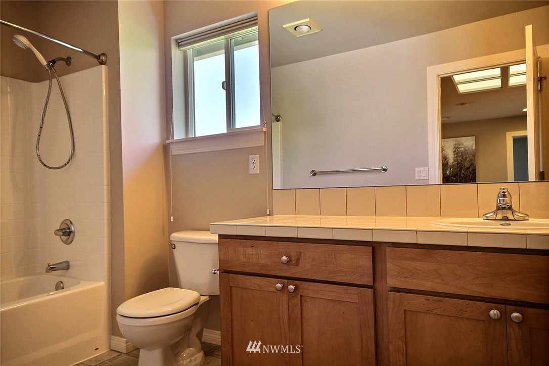5433 Northeast 3rd Street Renton, WA 98059 - Photo 22 of 25