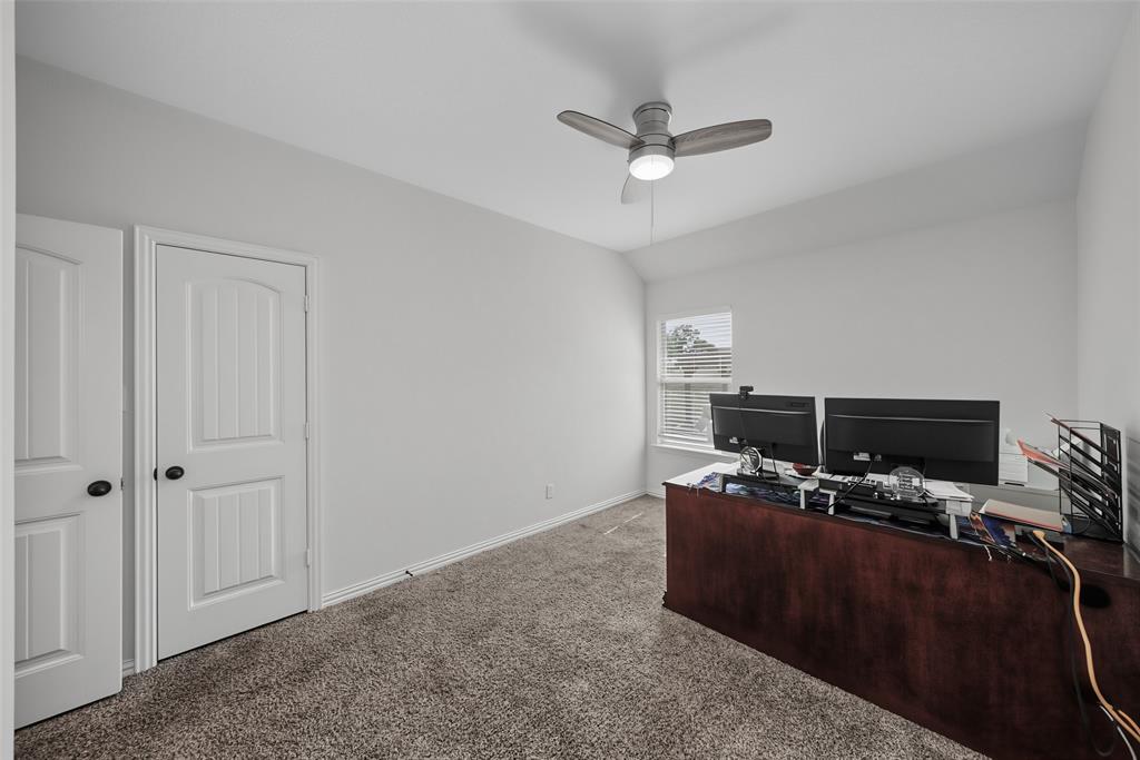1268 County Road 4797 Springtown, TX 76082 - Photo 32 of 40 Gallery Image 32