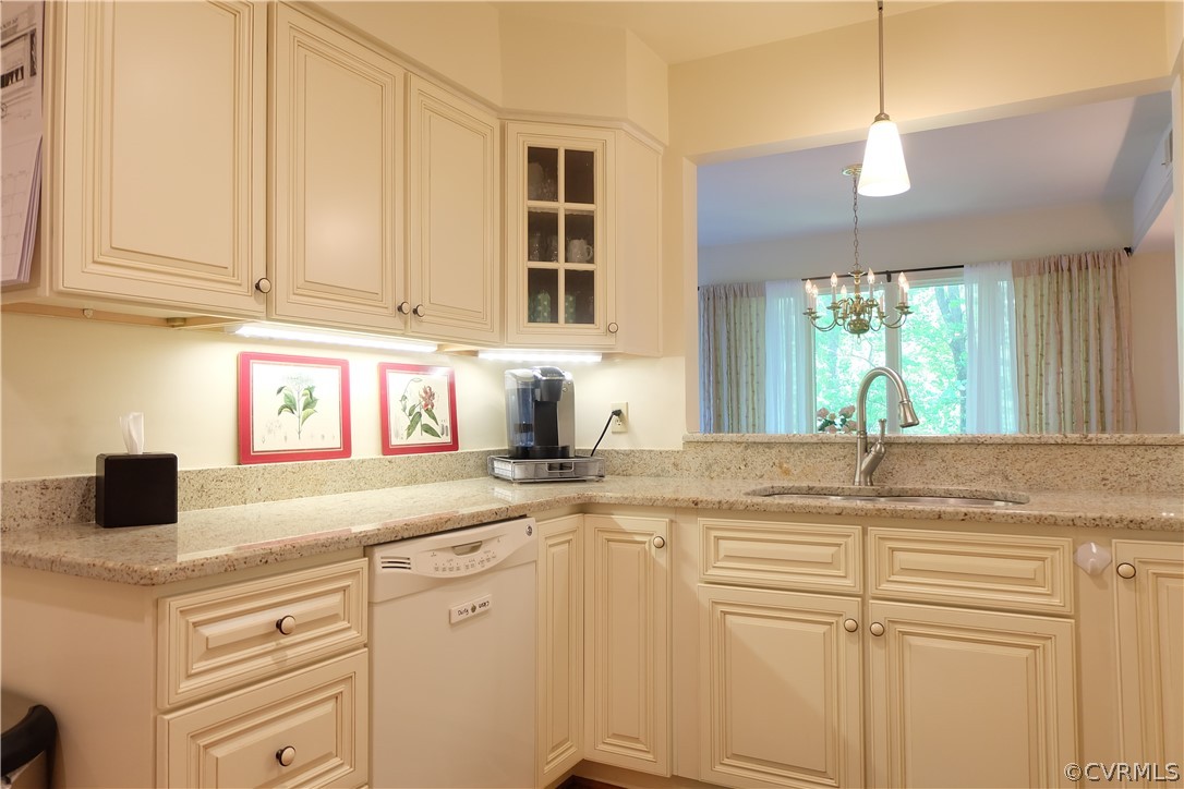 3113 Stony Point Road, Unit UB Richmond, VA 23235 - Photo 12 of 31 Gallery Image 12