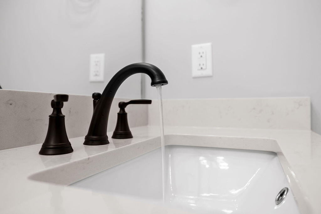 3582 Windmill Way, Unit 202 Apison, TN 37302 - Photo 30 of 32 Faucet