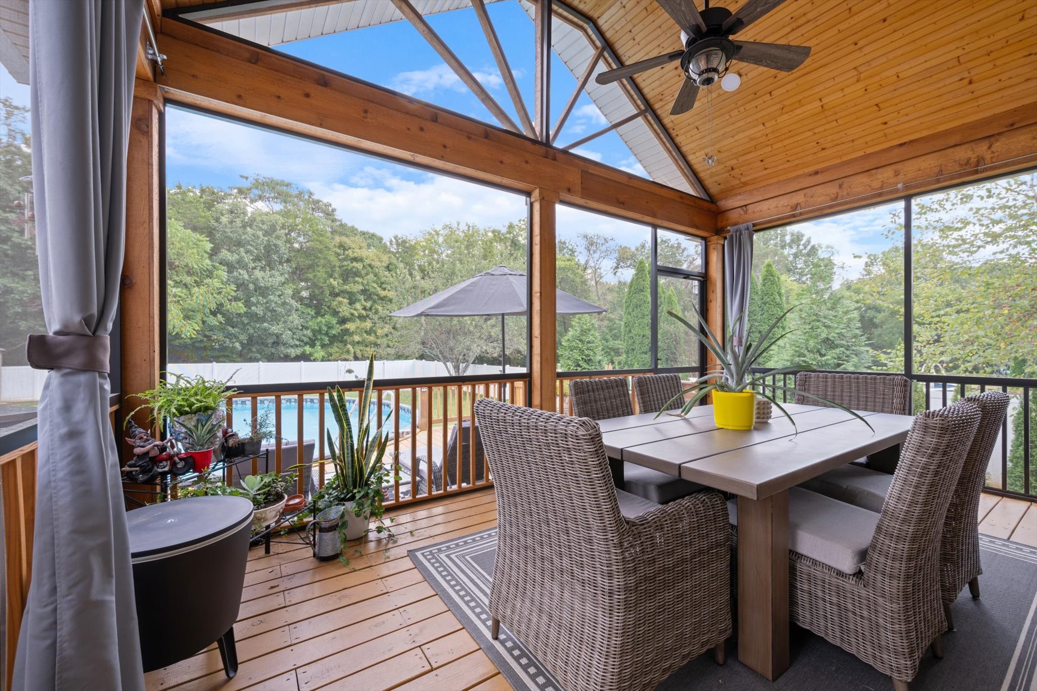560 Windy Road Mount Juliet, TN 37122 - Photo 23 of 40 a view of a patio on the deck