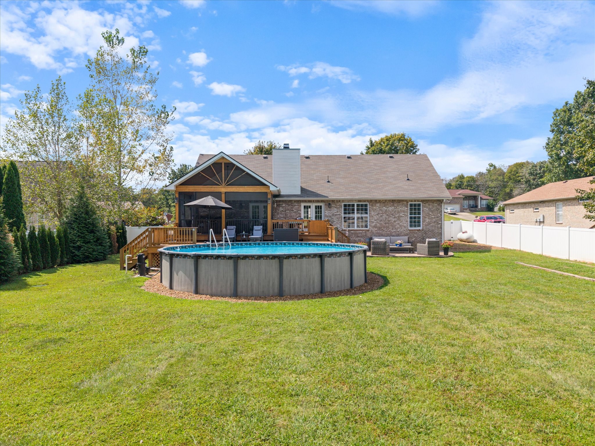 560 Windy Road Mount Juliet, TN 37122 - Photo 28 of 40 a view of a house with a big yard and large tree