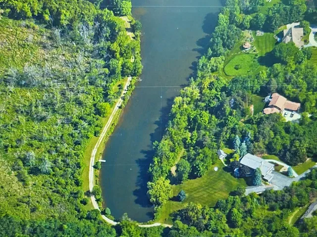 $759,000 | 3076 Red Fox Circle, Richfield, WI 53017