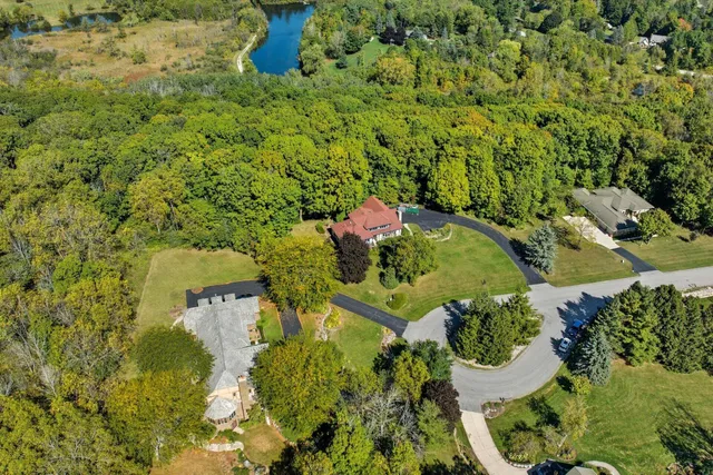 $759,000 | 3076 Red Fox Circle, Richfield, WI 53017