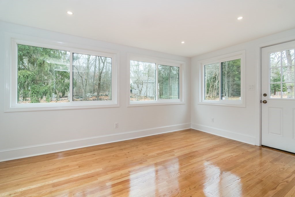 23 Valley Road Dover, MA 02030 - Photo 9 of 20 Gallery Image 9