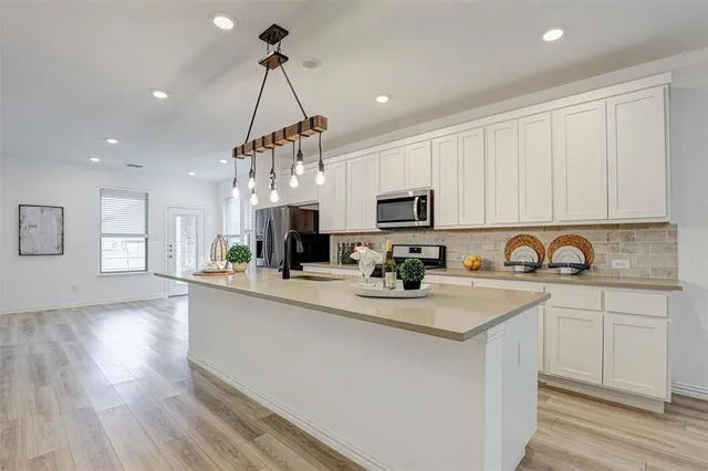 $2,600 | 2305 Cobbler Street, Northlake, TX 76247