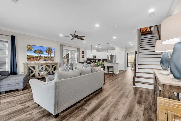 $1,095,000 | 156 Garden City Retreat Drive, Murrells Inlet, SC 29576