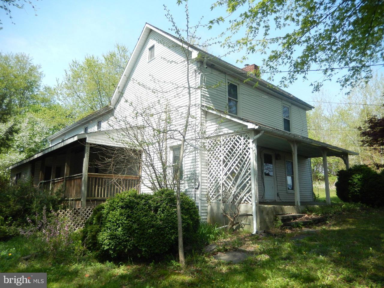 654 Wheeler School Road Whiteford, MD 21160 - Photo 2 of 10 Exterior (Front)