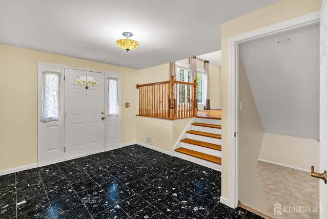 $650,000 | 5 Grace Drive, Old Bridge, NJ 08857