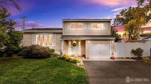 $650,000 | 5 Grace Drive, Old Bridge, NJ 08857