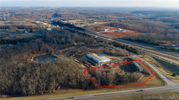 $1,250,000 | 147 Hayes Drive, Eldon, MO 65026