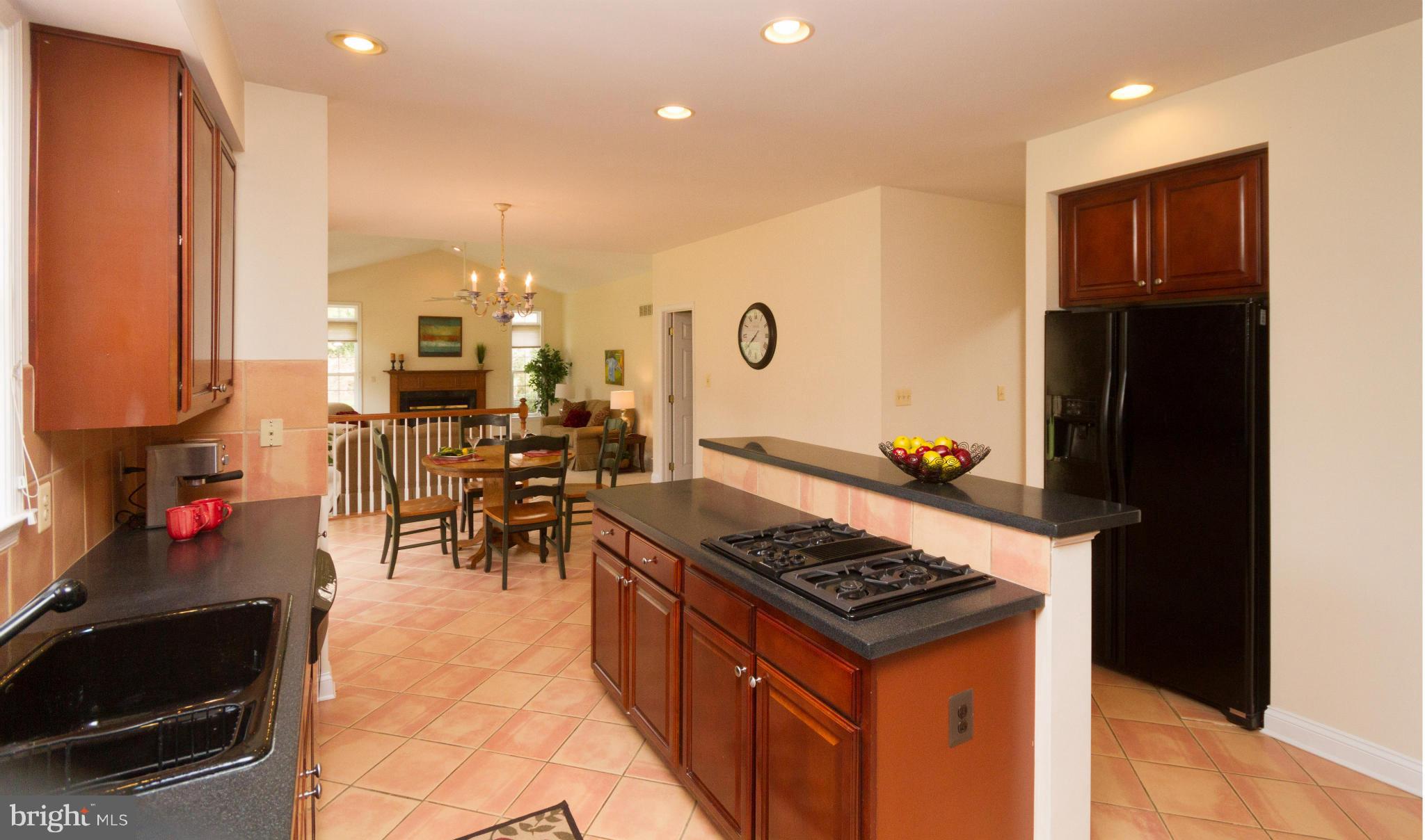 1901 Manor Grove Road Annapolis, MD 21401 - Photo 12 of 30 Kitchen