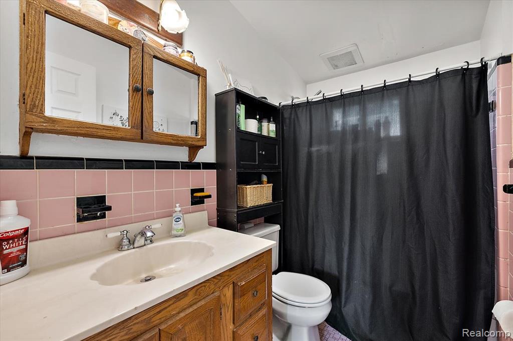 25670 Beck Road Novi, MI 48374 - Photo 19 of 49 Gallery Image 19