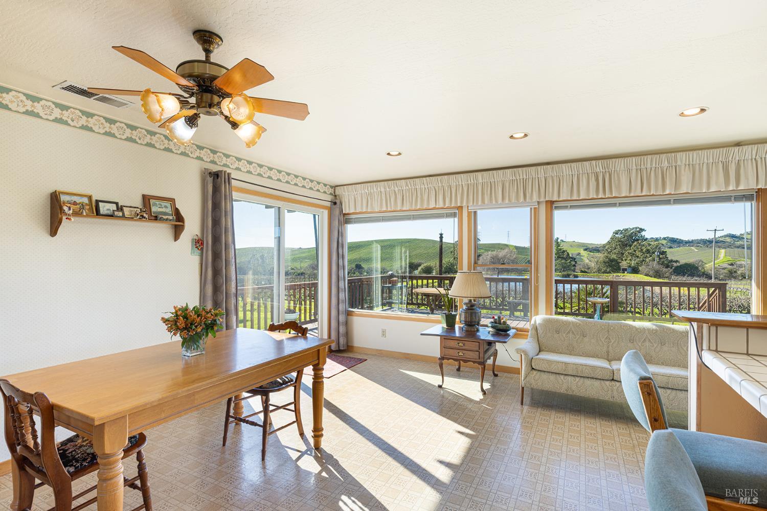 1289 Duhig Road Napa, CA 94559 - Photo 20 of 71