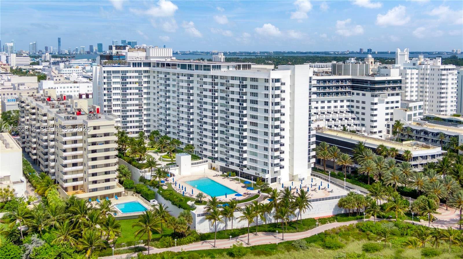 100 Lincoln Road, Unit 417 Miami Beach, FL 33139 - Photo 25 of 33