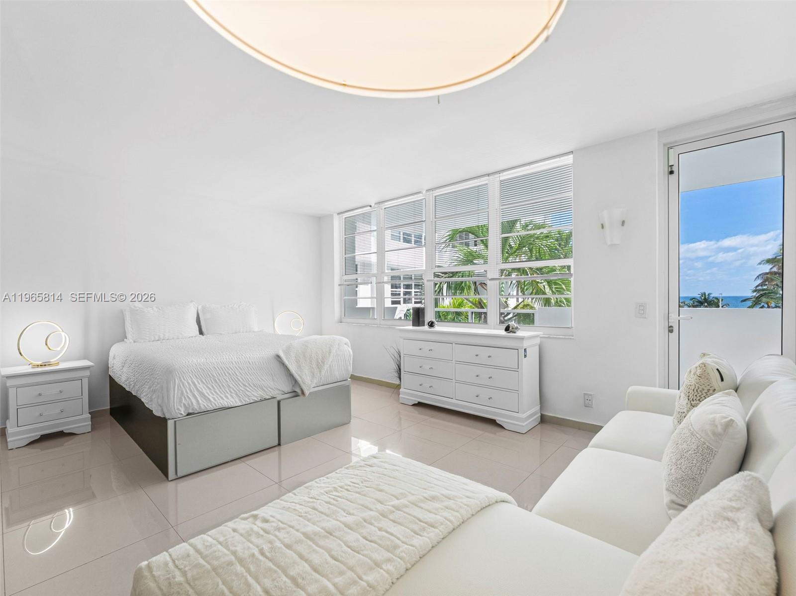 100 Lincoln Road, Unit 417 Miami Beach, FL 33139 - Photo 3 of 33