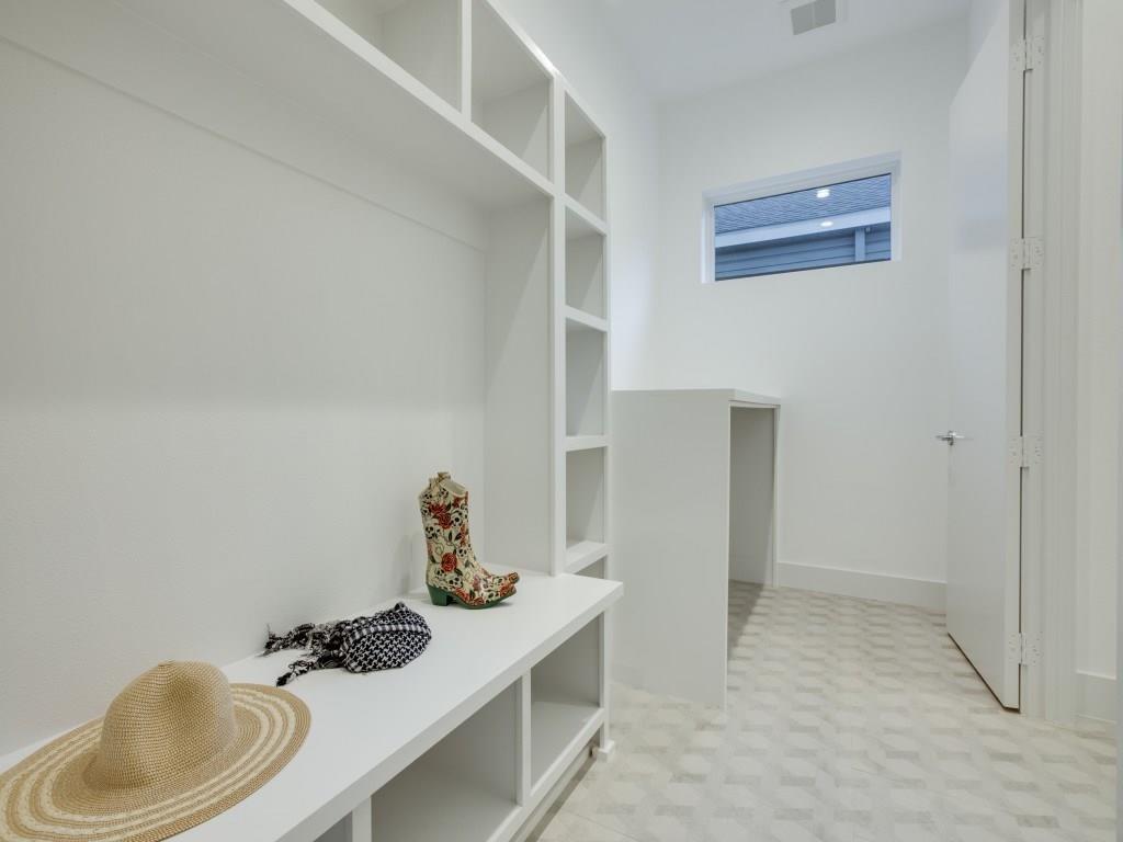 4310 Merrell Road Dallas, TX 75229 - Photo 13 of 22