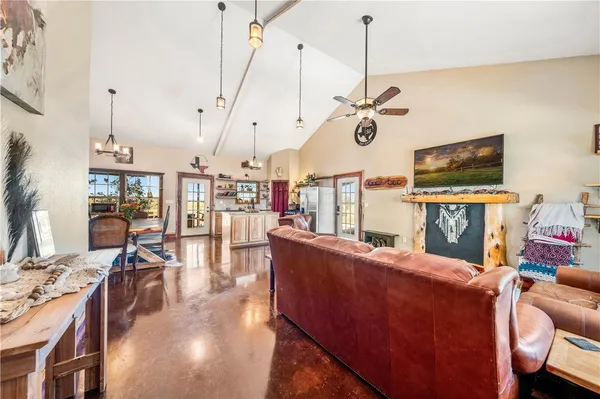 $1,950,000 | 318 Cr 3355 Valley Mills, Valley Mills, TX 76689