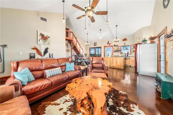 $1,950,000 | 318 Cr 3355 Valley Mills, Valley Mills, TX 76689