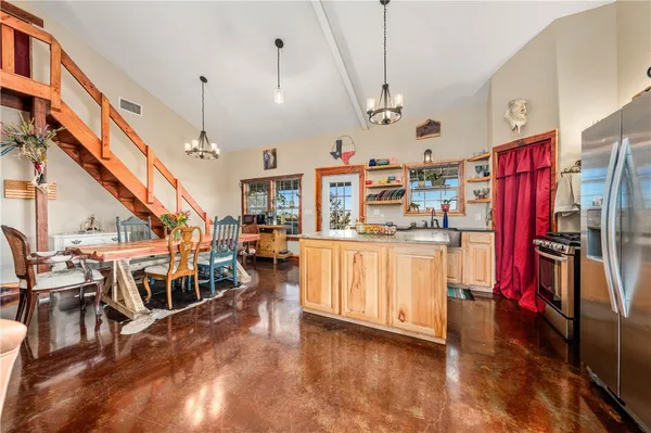 $1,950,000 | 318 Cr 3355 Valley Mills, Valley Mills, TX 76689