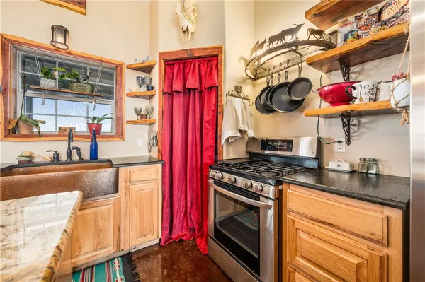 $1,950,000 | 318 Cr 3355 Valley Mills, Valley Mills, TX 76689