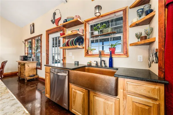 $1,950,000 | 318 Cr 3355 Valley Mills, Valley Mills, TX 76689