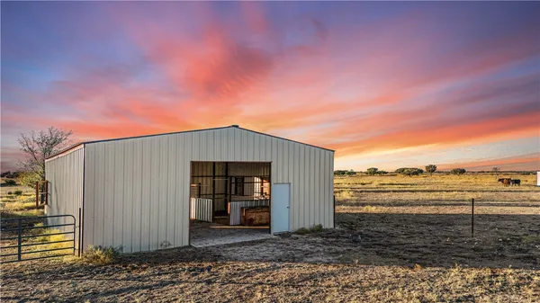 $1,950,000 | 318 Cr 3355 Valley Mills, Valley Mills, TX 76689