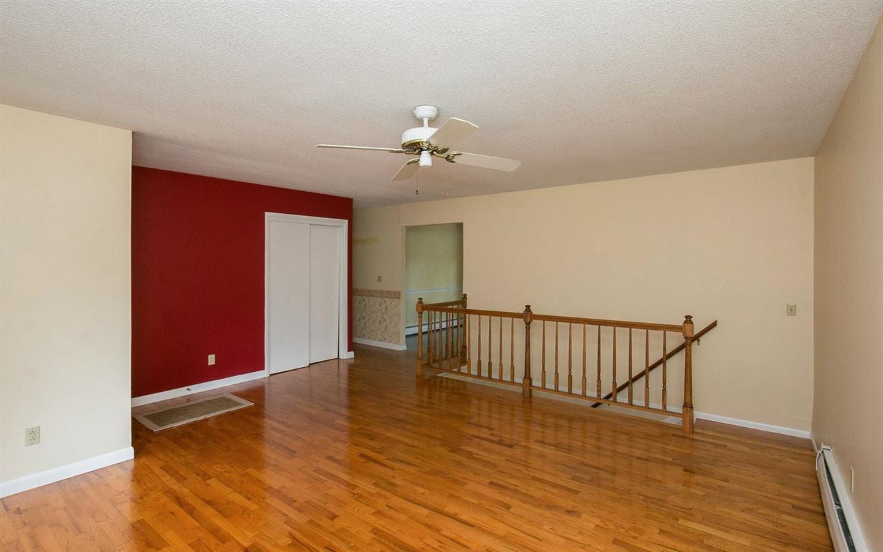 2002 Rochester Avenue Iowa City, IA 52245 - Photo 4 of 16 Gallery Image 4