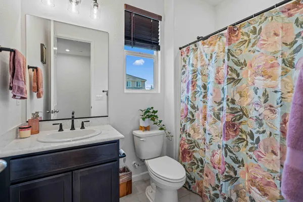 $735,000 | 976 Garzas Street, Lathrop, CA 95330