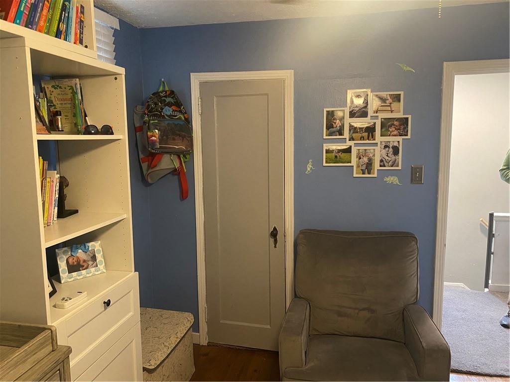 935 Liberty Street McKees Rocks, PA 15136 - Photo 12 of 20