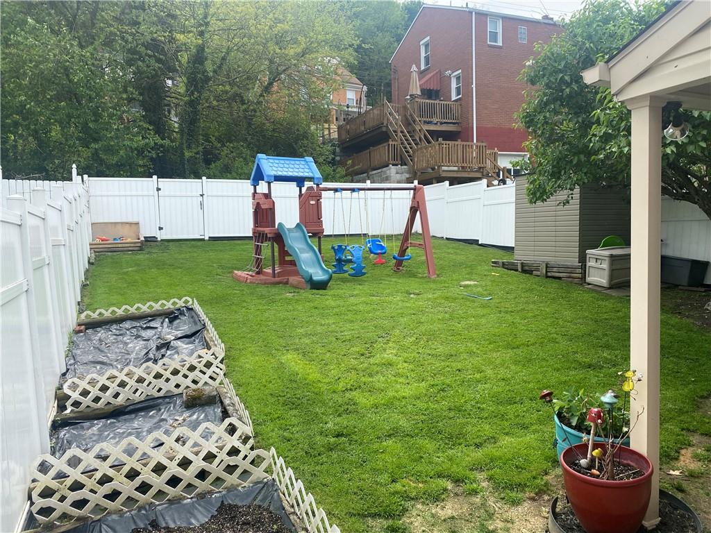 935 Liberty Street McKees Rocks, PA 15136 - Photo 19 of 20