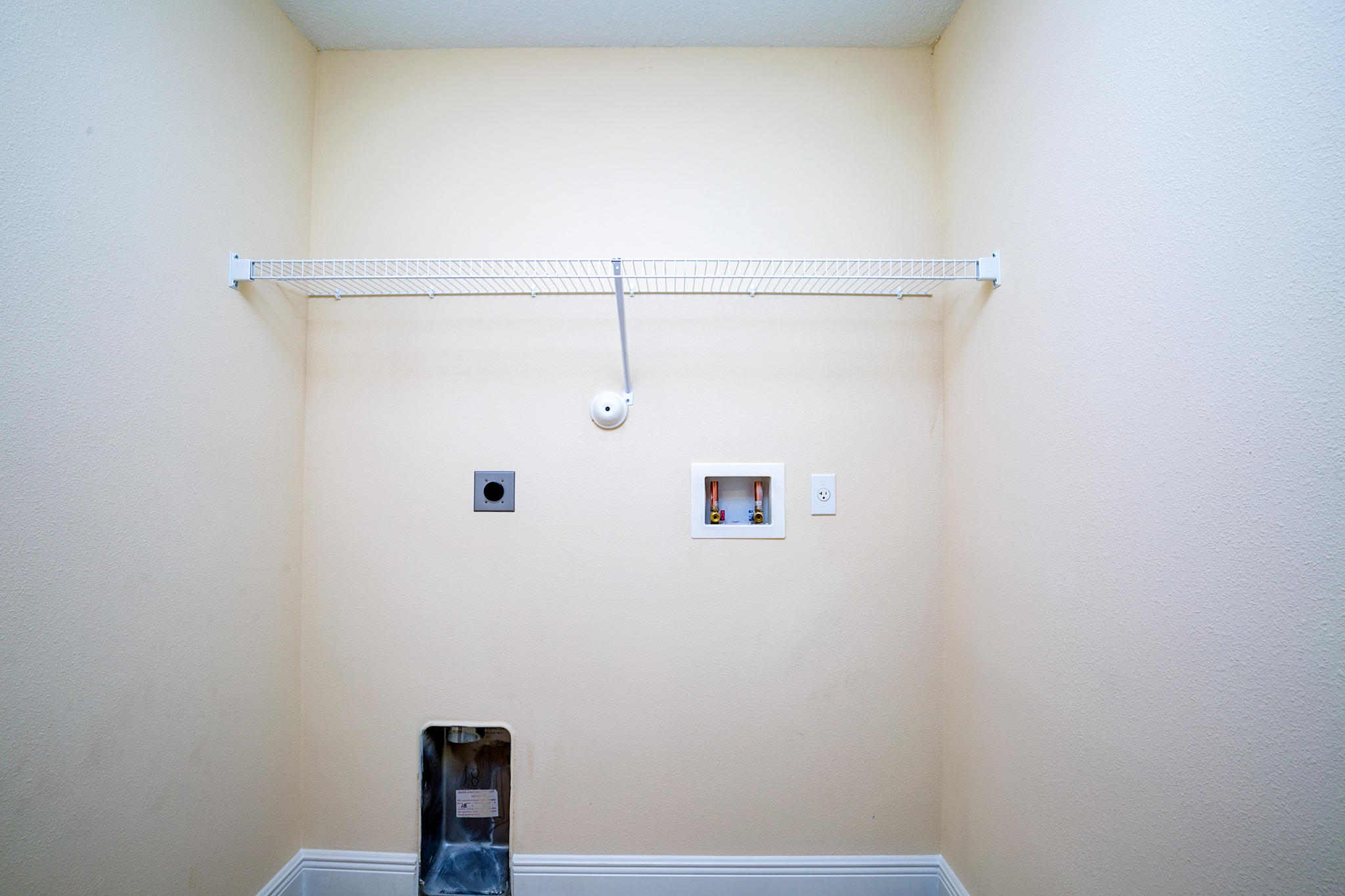 2379 Southwest Salmon Road Port St. Lucie, FL 34953 - Photo 25 of 29 LAUNDRY