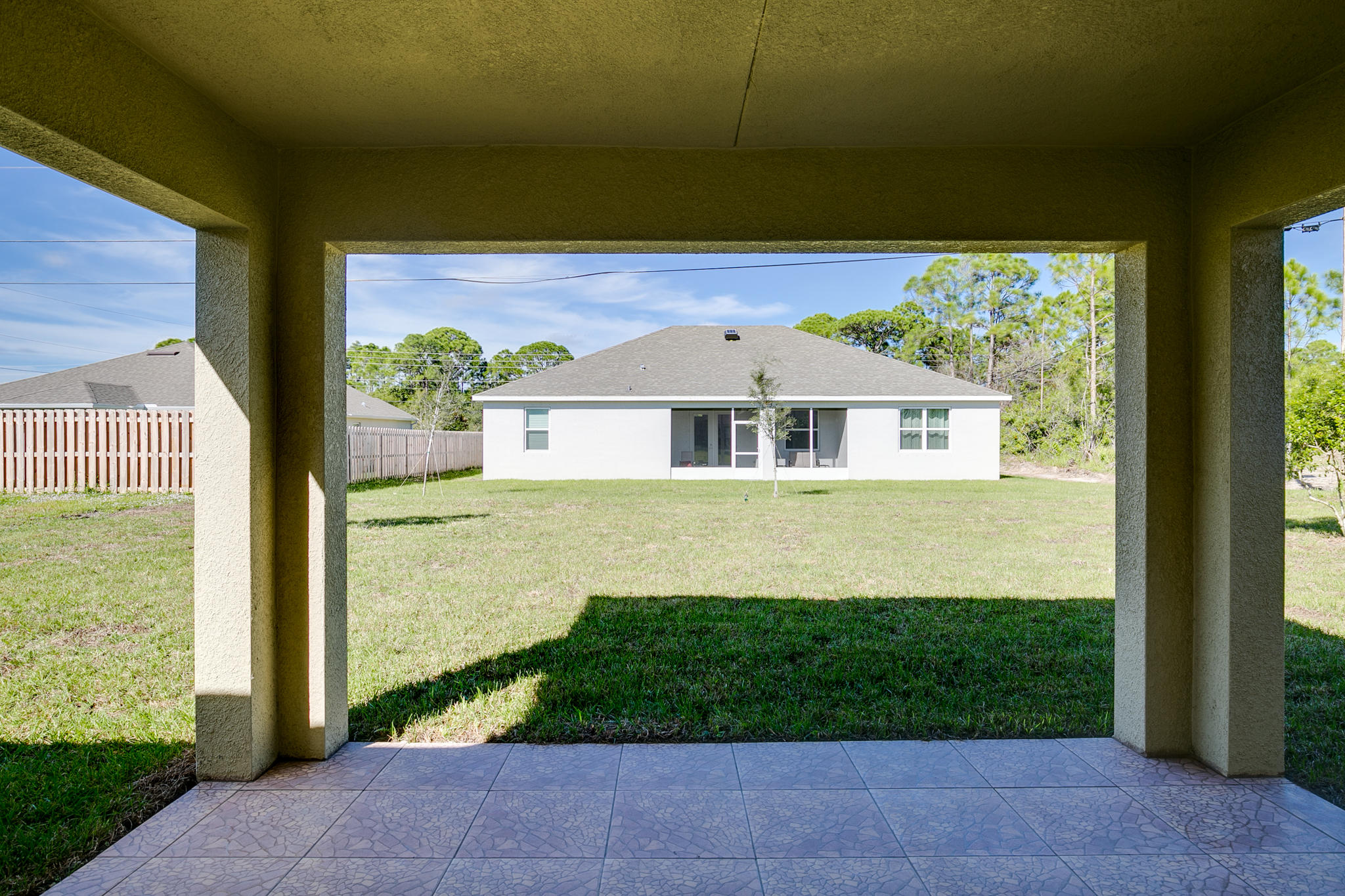 2379 Southwest Salmon Road Port St. Lucie, FL 34953 - Photo 26 of 29 COVERED PATIO