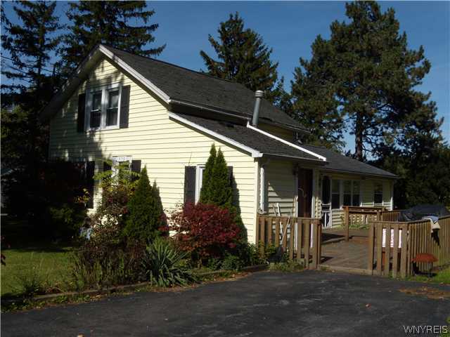 370 Reserve Road West Seneca, NY 14224 - Photo 1 of 1 Exterior Front