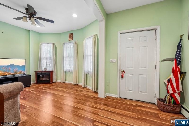 52 Preston Street Ridgefield Park, NJ 07660 - Photo 7 of 41