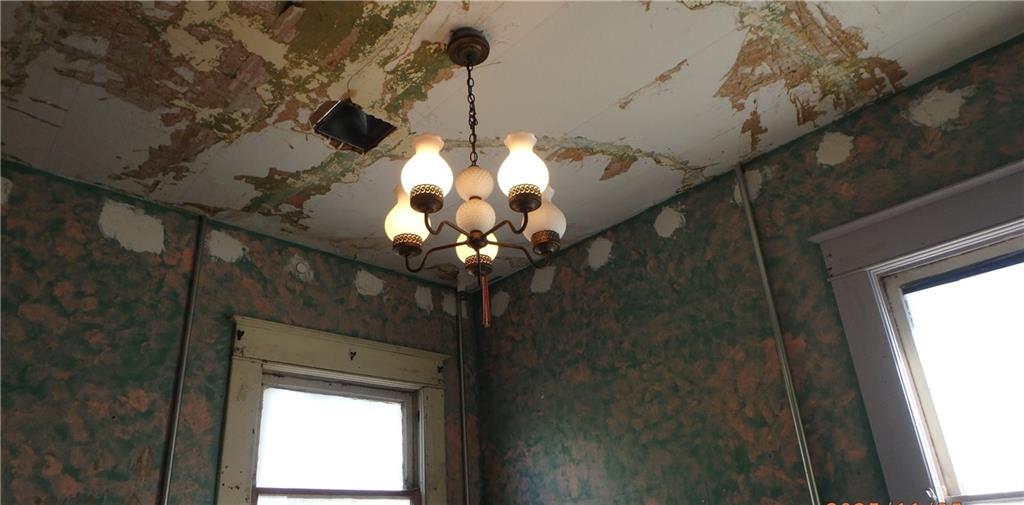 701 West Main Street Weir, KS 66781 - Photo 9 of 20