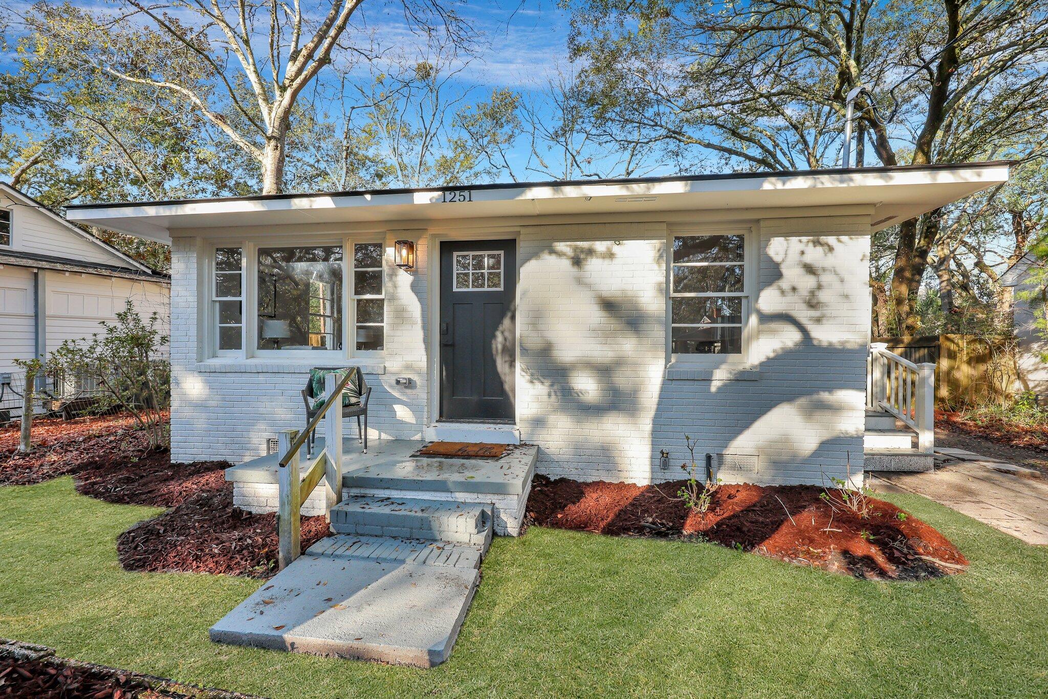 1251 Wisteria Road Charleston, SC 29407 - Photo 2 of 16 1251 Wisteria
