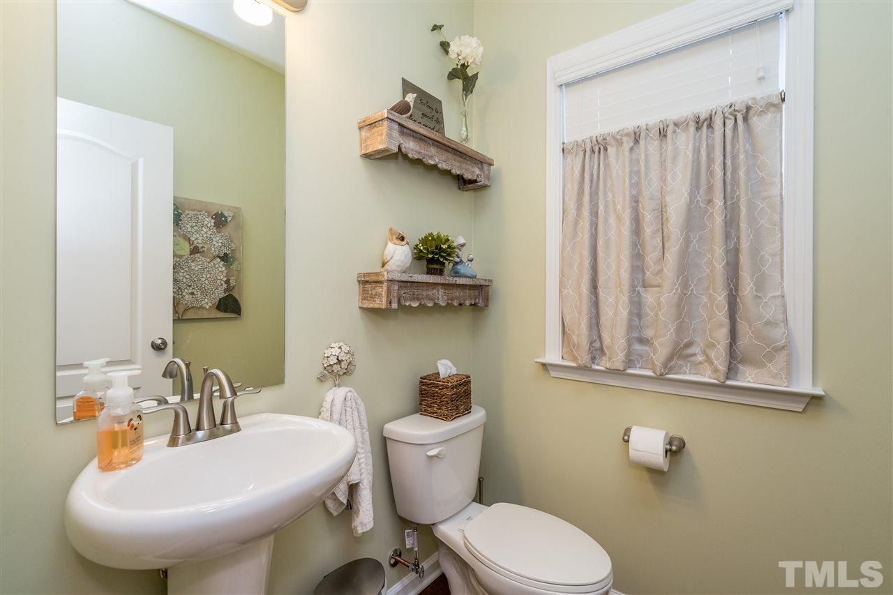 3429 South Beaver Lane Raleigh, NC 27604 - Photo 13 of 27 Gallery Image 13