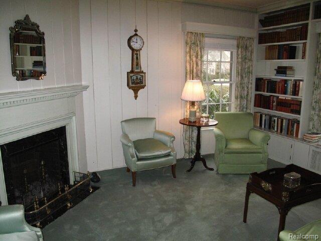 83 Vendome Road Grosse Pointe, MI 48236 - Photo 9 of 18 Library