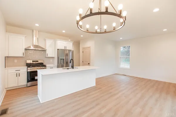 $379,000 | 528 Essex Street, Lynchburg, VA 24504