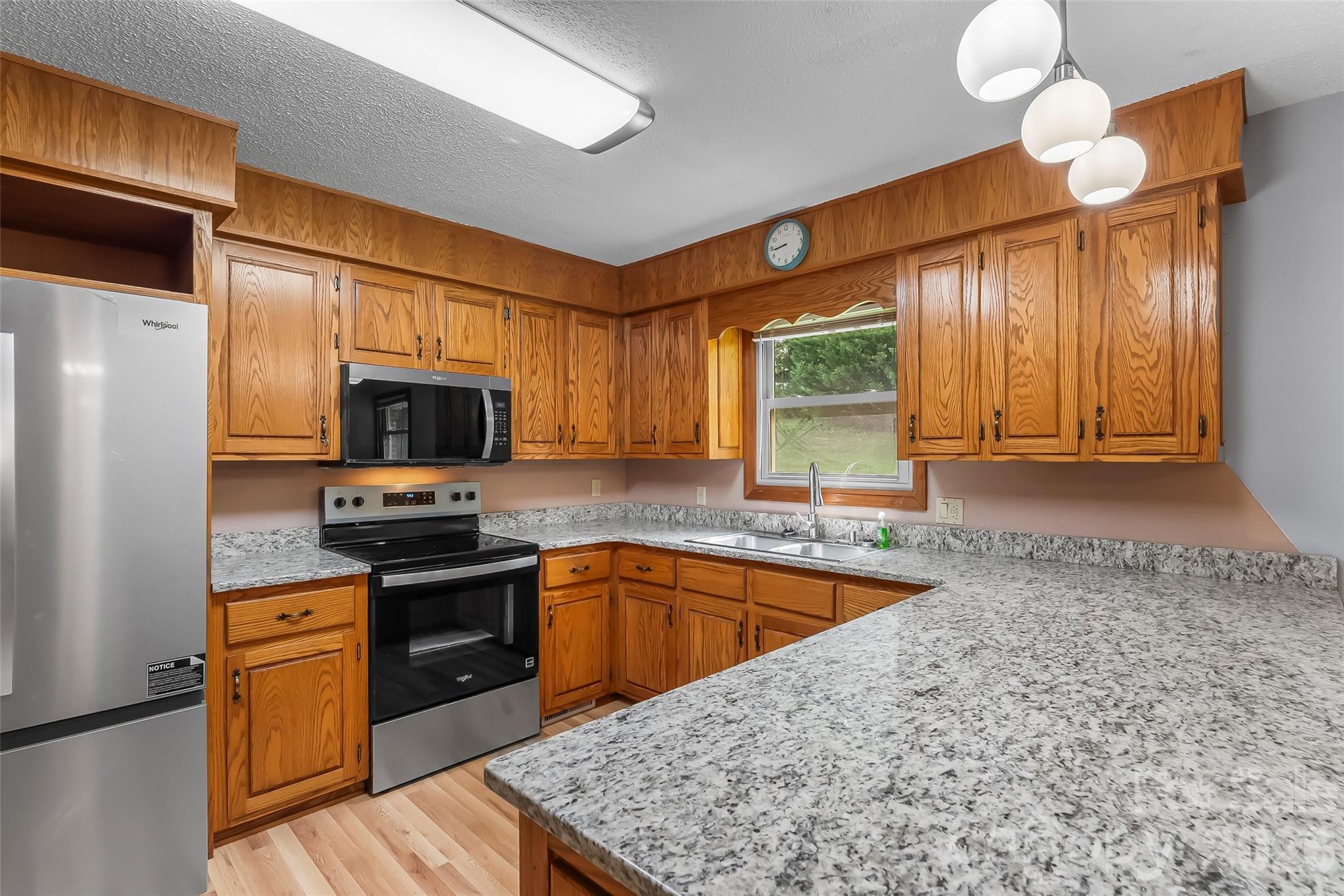 3695 Bradley Road Morganton, NC 28655 - Photo 5 of 30