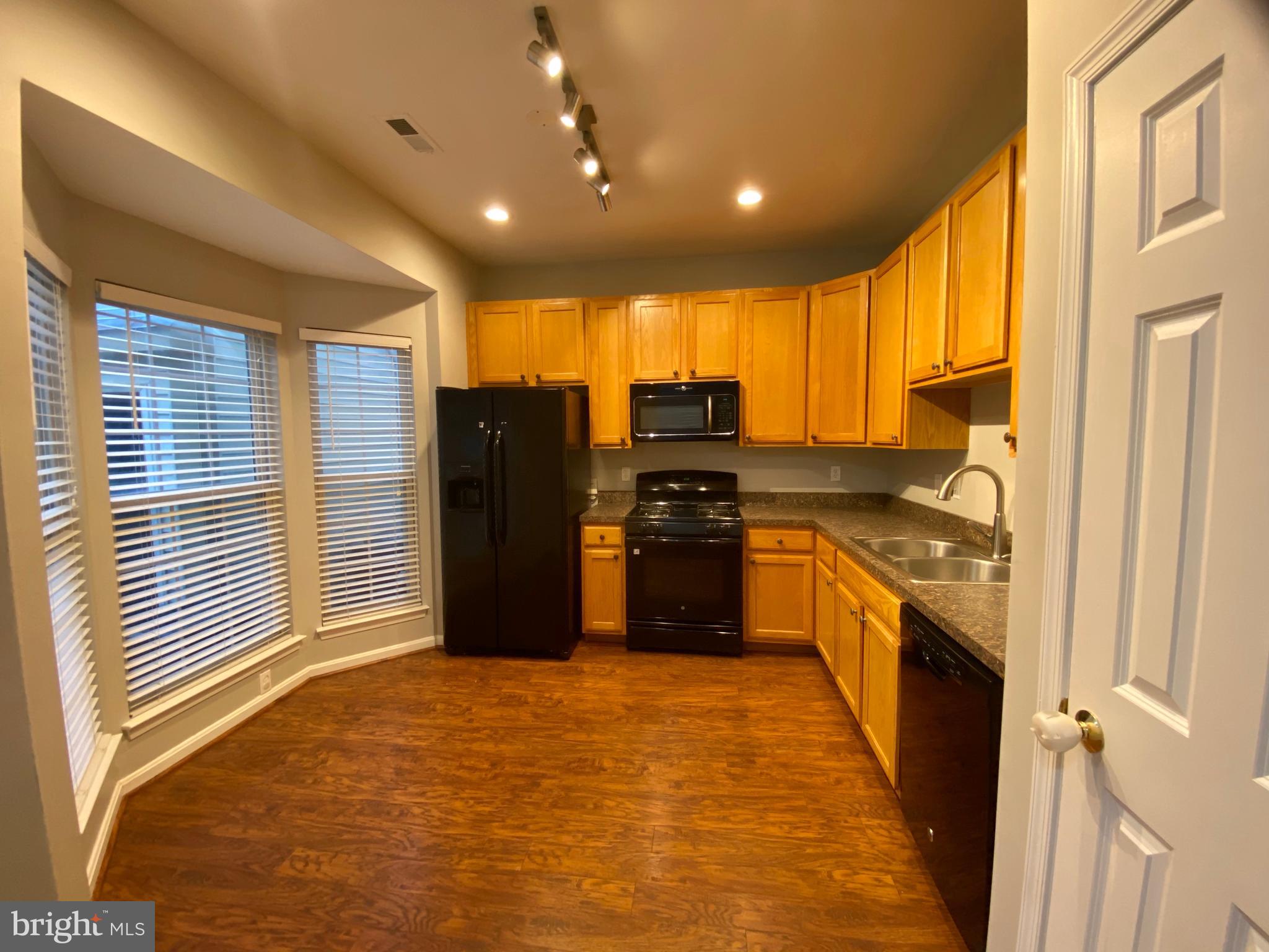 312 Roff Point Drive Odenton, MD 21113 - Photo 5 of 30 Gallery Image 5