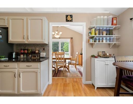 28 Rutgers Road Andover, MA 01810 - Photo 11 of 30 Gallery Image 11