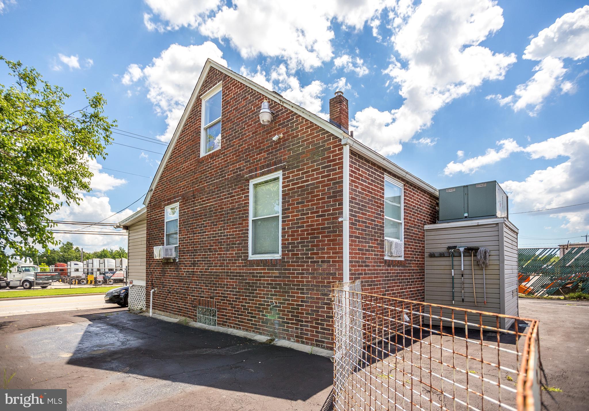 4031 North Point Road Baltimore, MD 21222 - Photo 33 of 50 Gallery Image 33